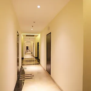 3* Hotel Oyo 9771 Glitz Westend